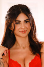 London kissing escort melanie