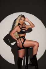 Cum in Mouth Escort Elena